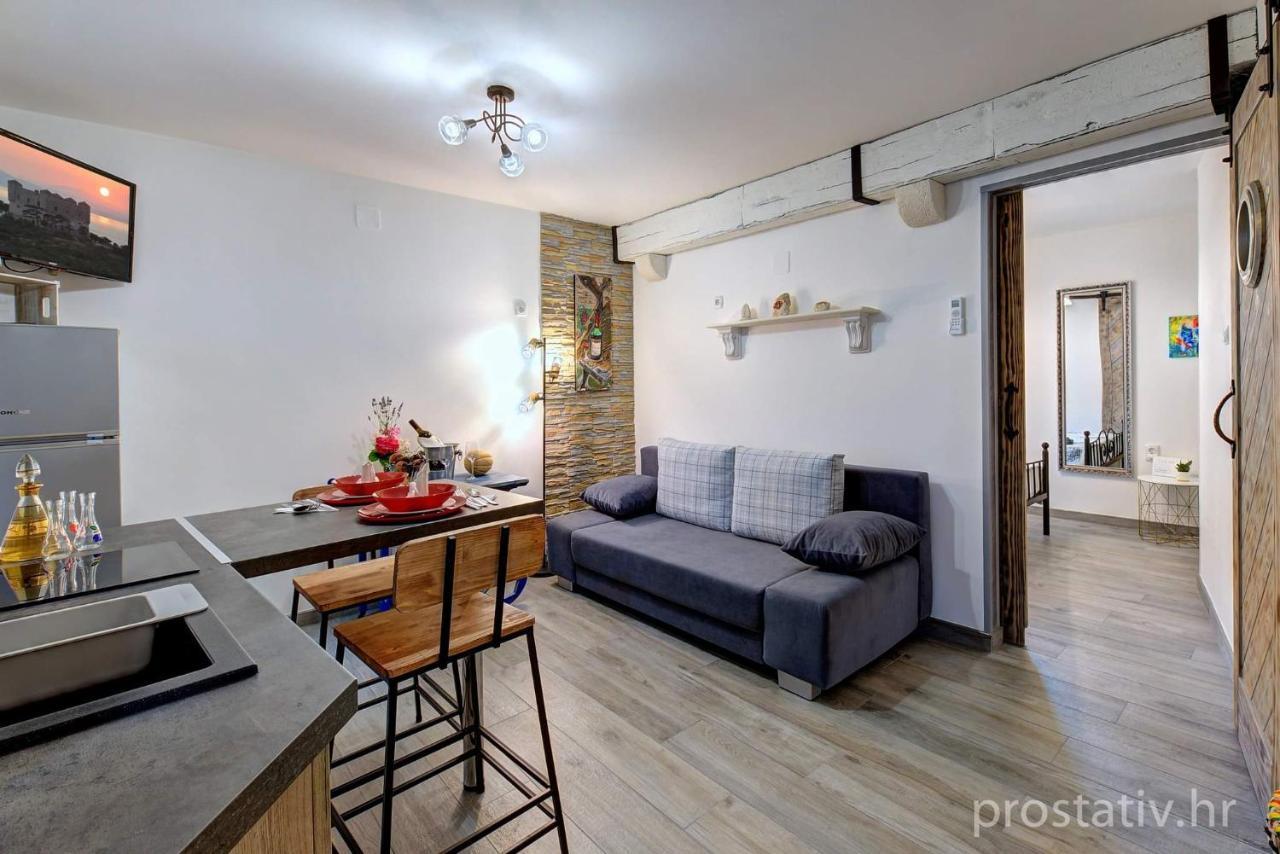 Apartmani Frankopan Senj  Ngoại thất bức ảnh