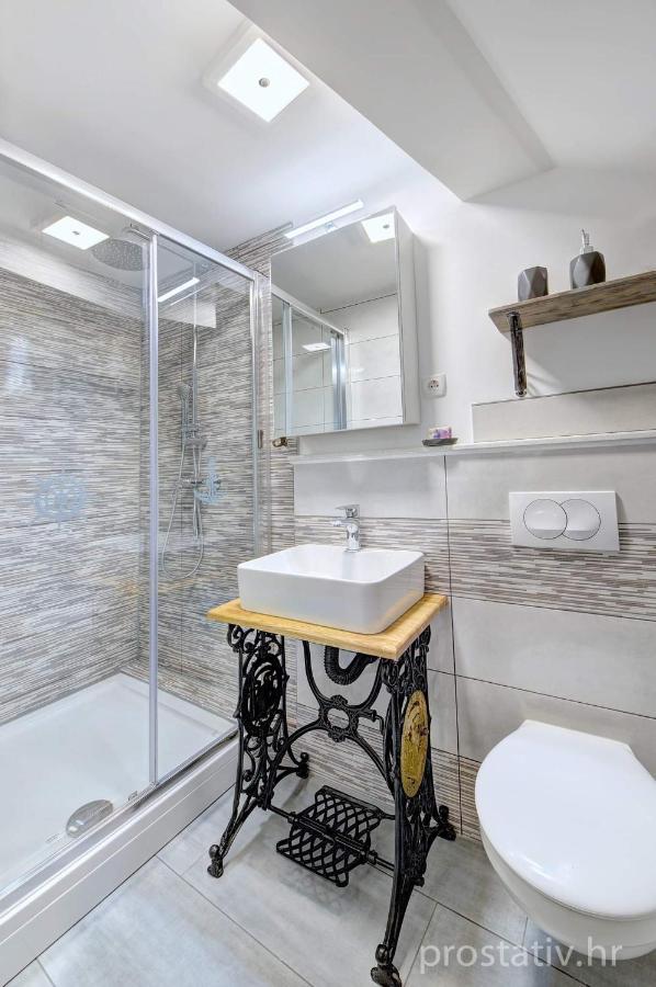 Apartmani Frankopan Senj  Ngoại thất bức ảnh